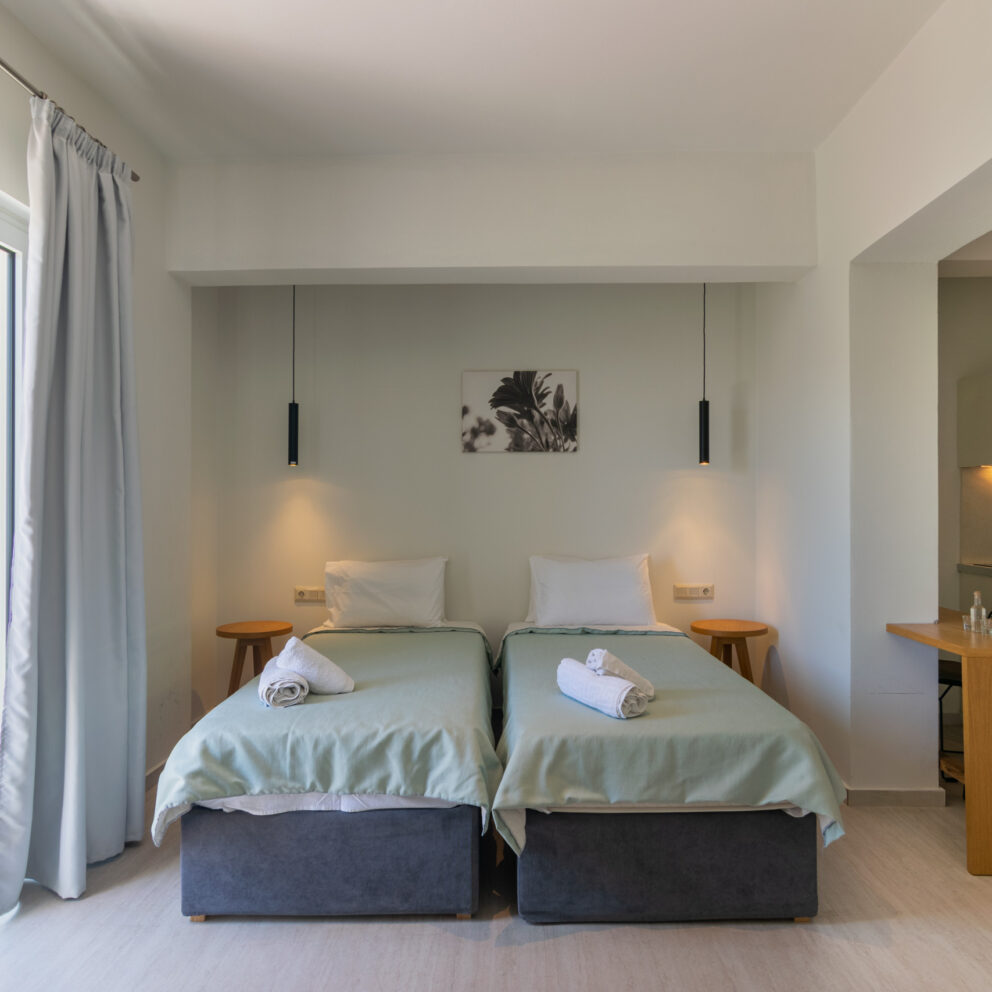 secret nest, plakias